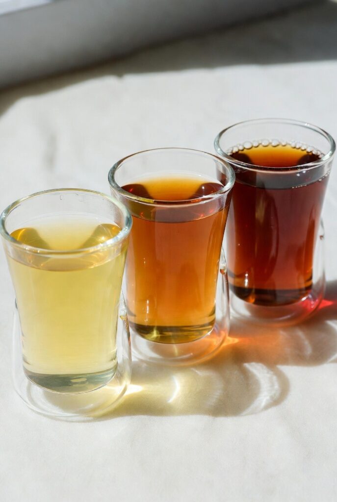 how many tea bags for a gallon comparison - light tea with 8 bags, standard with 16 bags, strong with 22 bags